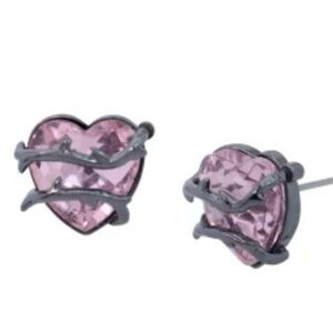 New Betsey Johnson heart-shaped pink  stud earrings